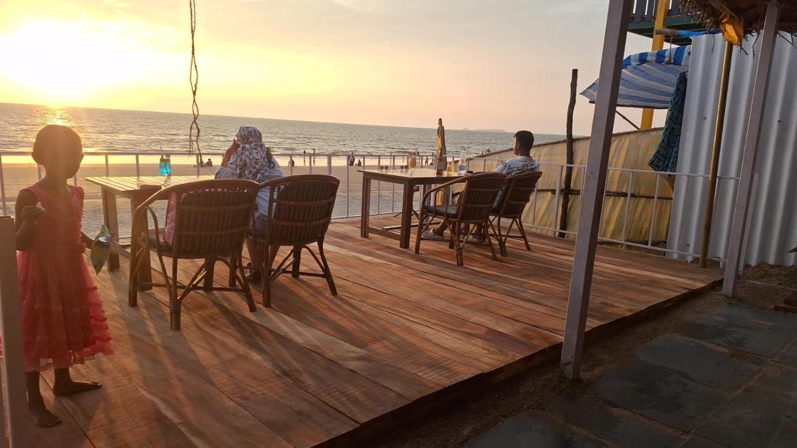 Happy Shack Beach And Wooden Huts Colva Exterior photo