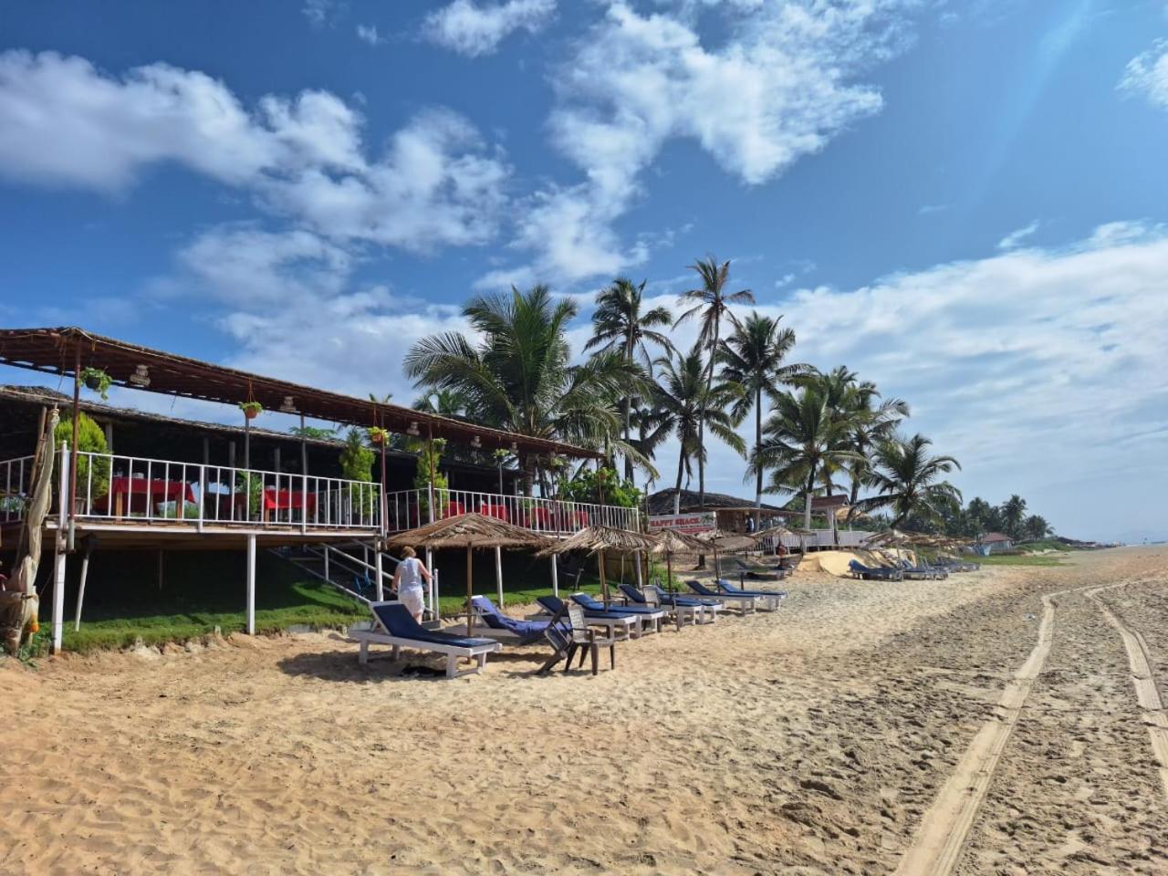 Happy Shack Beach And Wooden Huts Colva Exterior photo