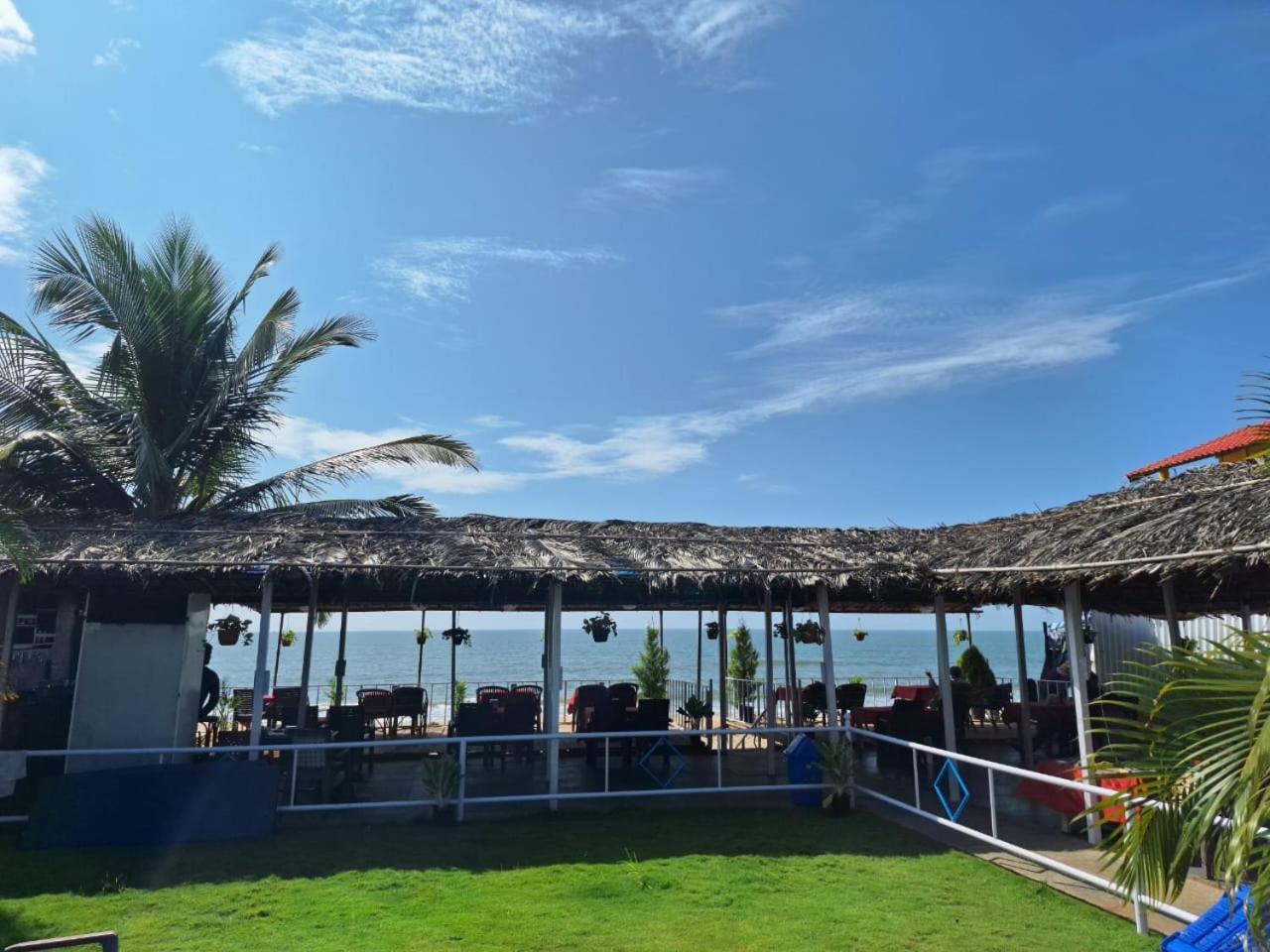 Happy Shack Beach And Wooden Huts Colva Exterior photo